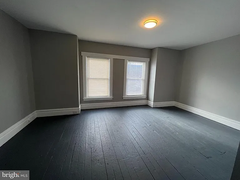 337 W Lemon St — Photo 8