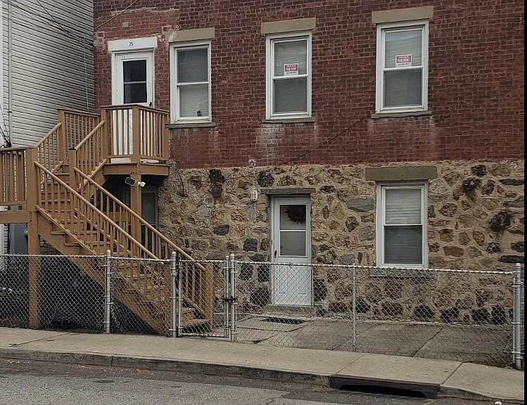 25 Rose Park Ave #2 — Photo 12