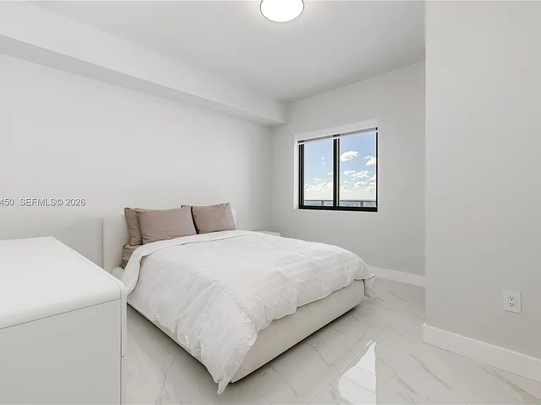 700 NE 24th St #4002 — Photo 19