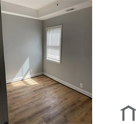 2501 Linden Ave #2D — Photo 4