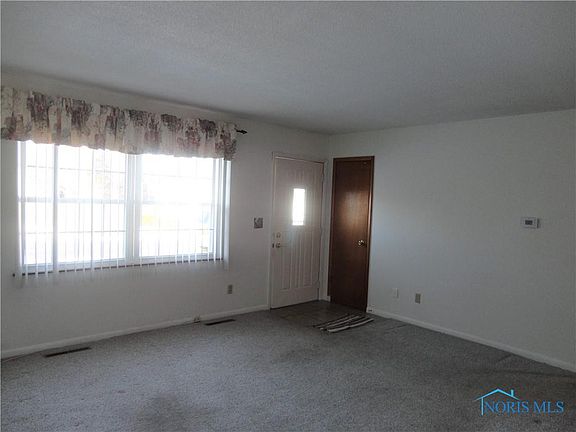 3rd image of 815 W Bigelow Ave