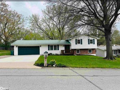 505 E Madison Ave, Fairfield, IA, 52556