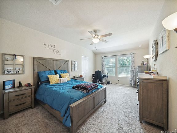 5th image of 32116 Camellia Bend