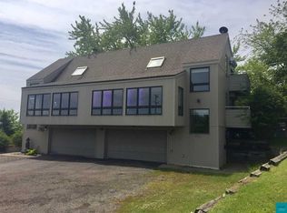 714 W 6th St, Duluth, MN 55806