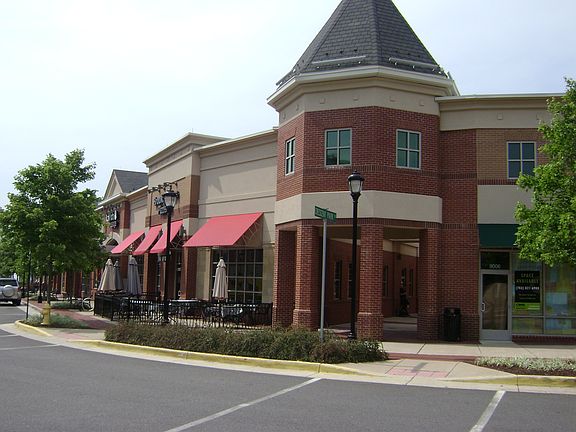 2nd image of 8031 Crescent Park Dr #189