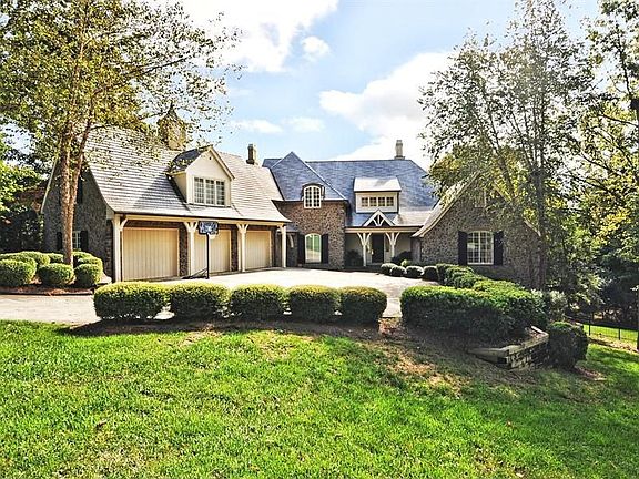 2nd image of 6935 Shinnecock Hill Ln