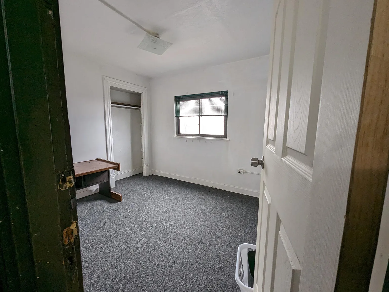 5 bed, 1770 sqft, $2,750 — Photo 2