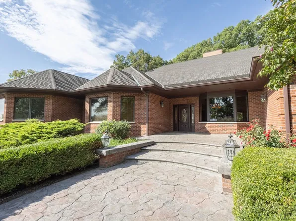 26332 Shake Rag Rd, Danville, IL 61834