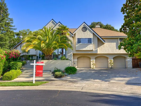 20 Somer Ridge Dr, Roseville, CA 95661