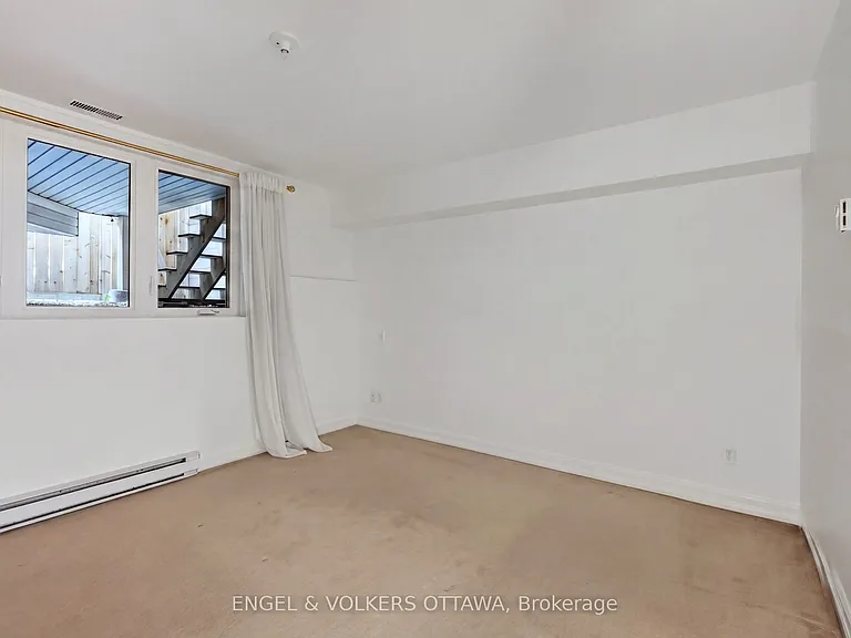 107 3rd Ave #A — Photo 23