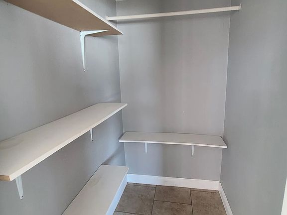 2nd image of 1220 E Campus Way #B