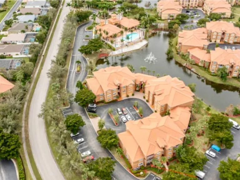 15585 Ocean Walk Cir #212 — Photo 17