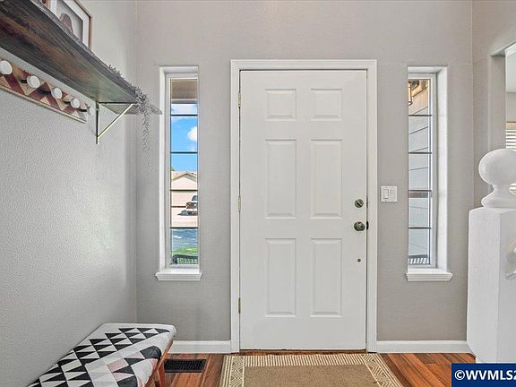 4th image of 4468 Farm Field Ave NE
