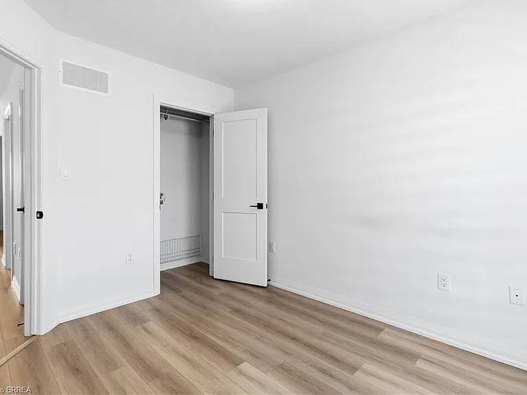 55 Tom Brown Dr #14 — Photo 14