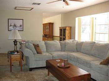 1st image of 111 Lake Dr