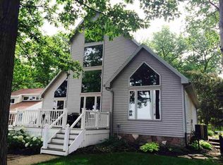 200 Lane 150h Hamilton Lk, Hamilton, IN 46742