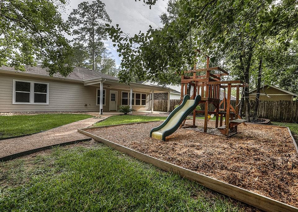 1st image of 722 Aweigh Dr