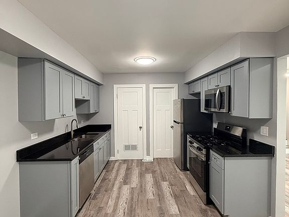 3rd image of 36 Wildwood Lane G #G-0