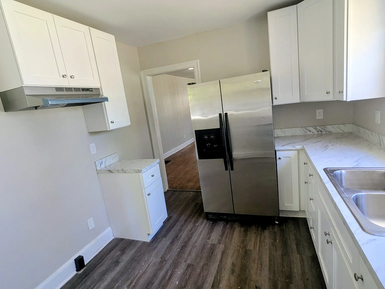 1606 E Sharpe Ave. - 1 — Photo 3