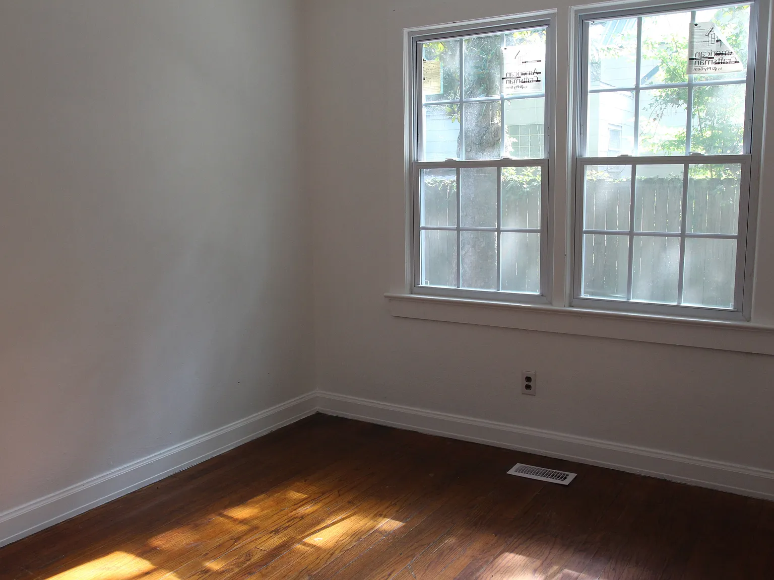 Society Avenue 911 West* - 1 — Photo 4