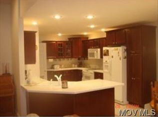 415 46th St, Vienna, WV 26105