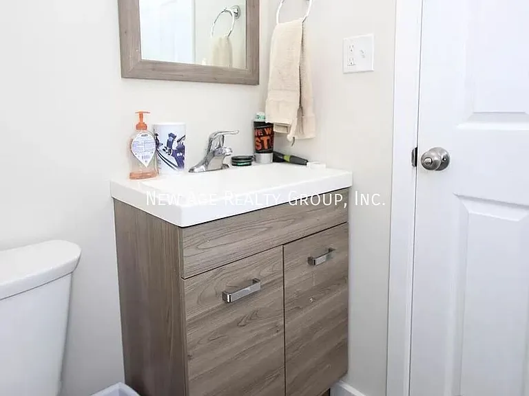 1515 N Bouvier St #2 — Photo 21