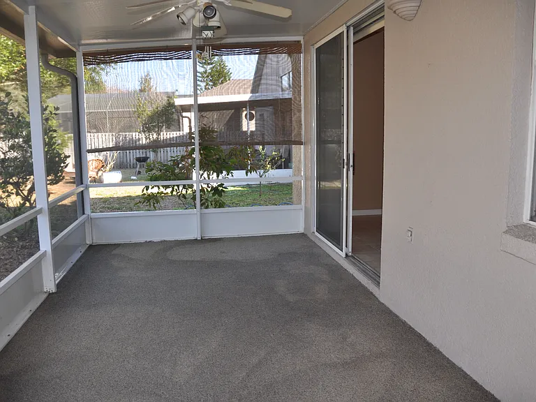 4017 Shawn Cir — Photo 2