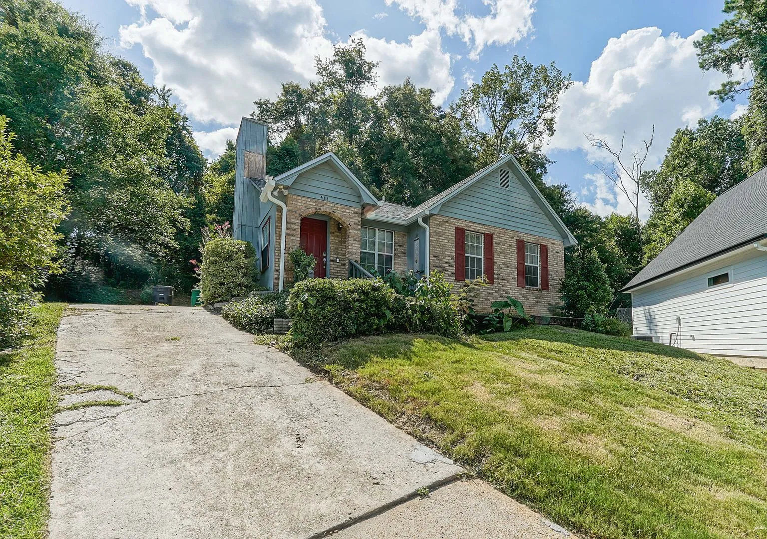 Beautiful 3 bedroom 2 bathroom on the east side of Tallahassee available now! — Photo 2