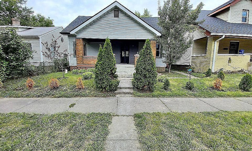 1st image of 2232-1 Spann Ave