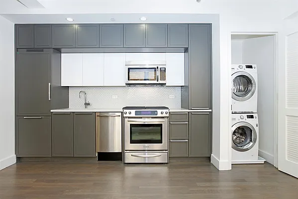 Rented by Corcoran | media 14