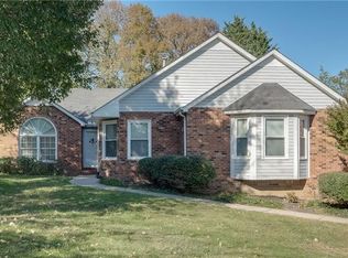 710 Brushy Ridge Dr, La Vergne, TN 37086