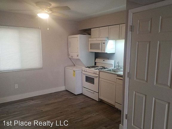 5th image of 2450 N 4th St #8579022