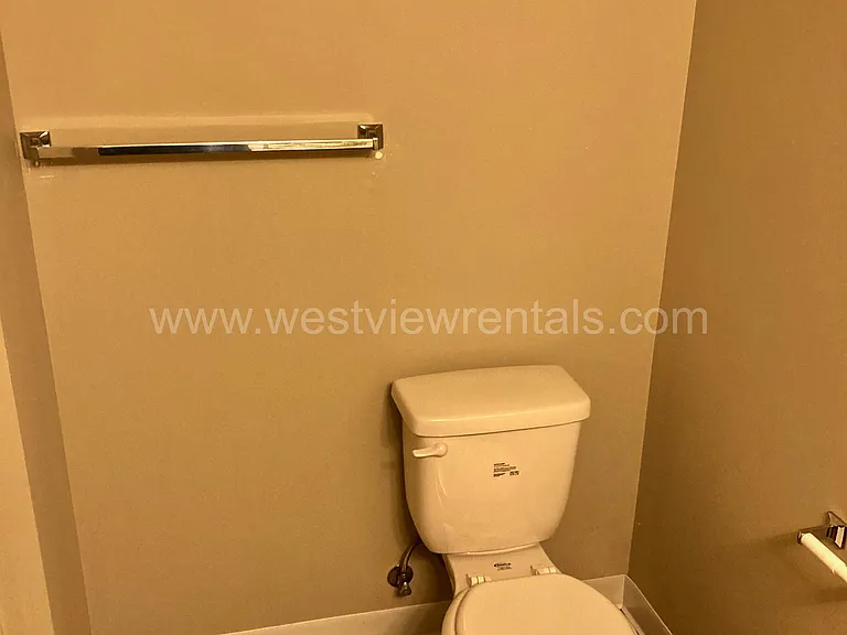 1010 Railroad Ave — Photo 81