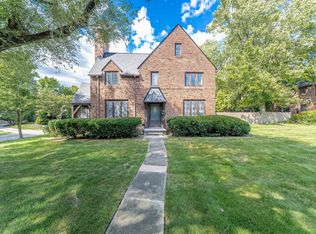 17707 Chagrin Blvd, Shaker Heights, OH 44122