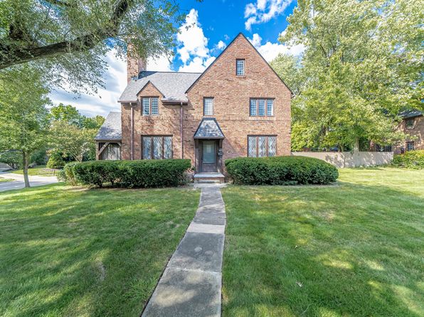17707 Chagrin Blvd