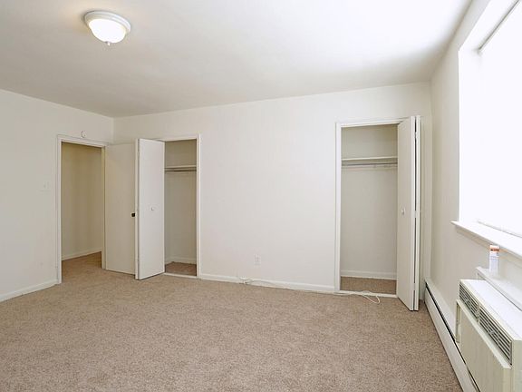 3rd image of 4400 Conshohocken Ave #107A