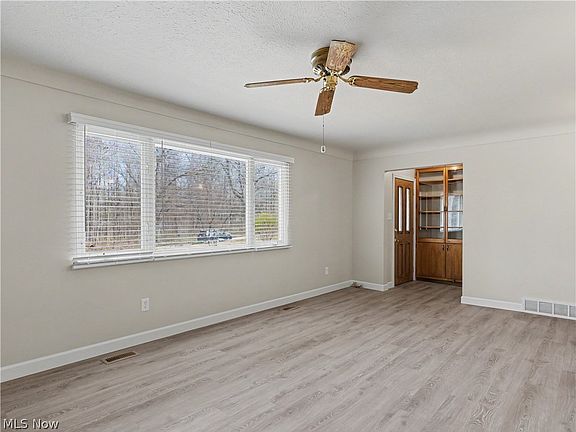 5th image of 8406 Whippoorwill Rd