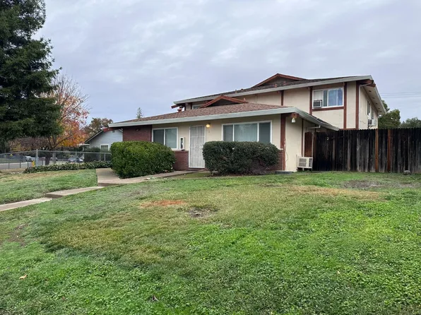 912 Carro Dr, Sacramento, CA 95825