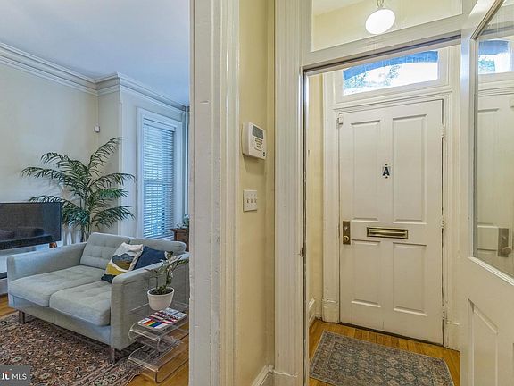 4th image of 1414 Swann St NW