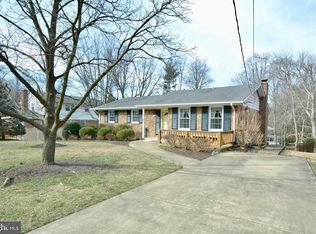 6010 Meriwether Ln, Springfield, VA 22150