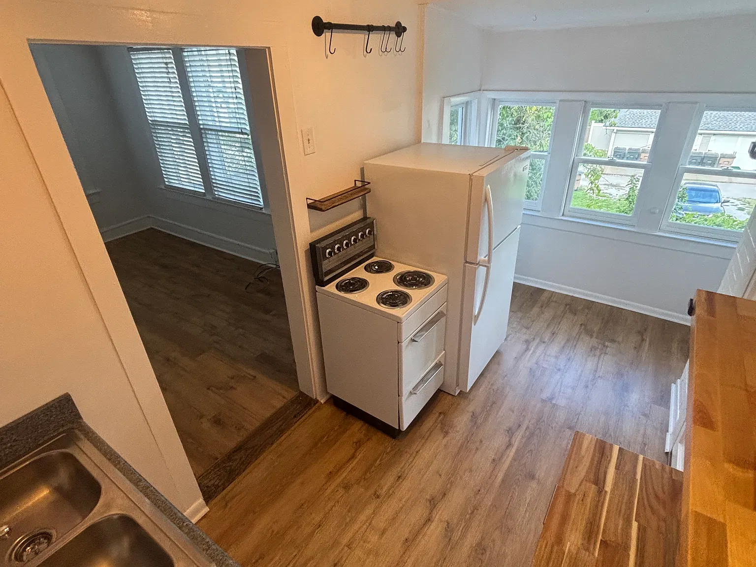 Studio, 286 sqft, $1,200 — Photo 3