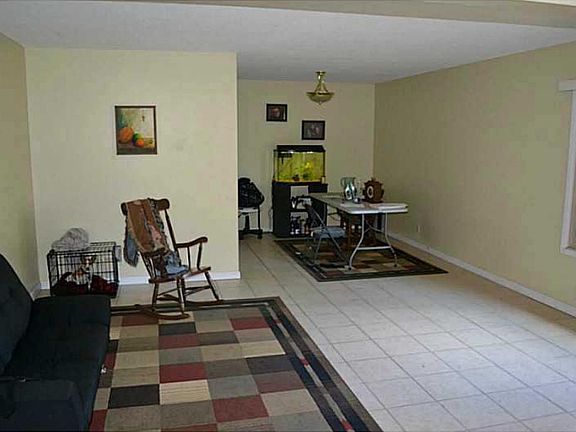 5th image of 1634 Nashua Ct