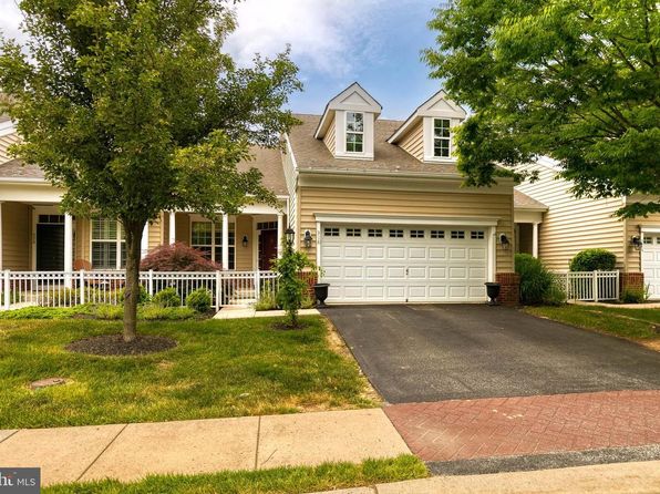 318 Native Dancer Cir