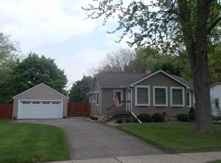 406 Luce Ave, Flushing, MI 48433