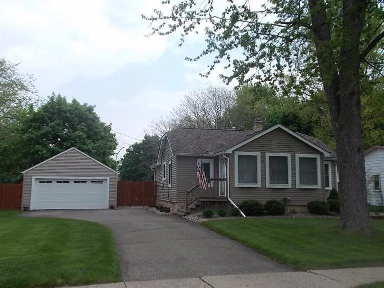 406 Luce Ave photo 1
