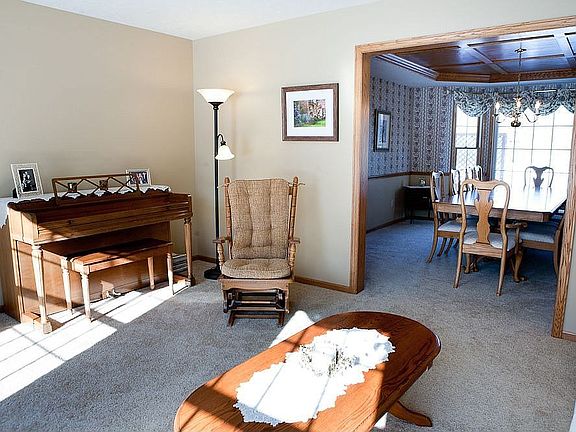 4th image of 1229 Pennyroyal Cir