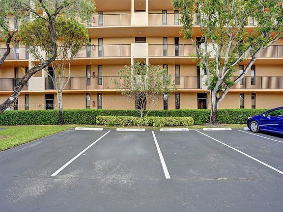 2nd image of 6228 Coral Lake Dr #304