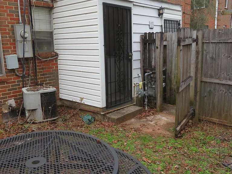 1731 Valley Ave #G — Photo 24