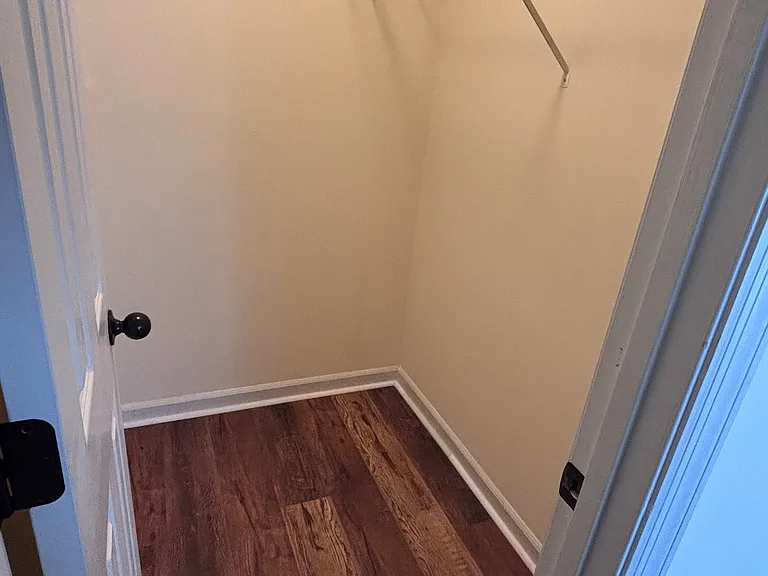 1153 Northwood Dr — Photo 4