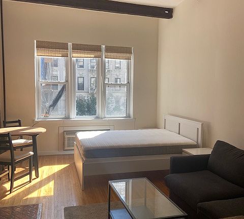 5th image of 343 W 14th St #3FE